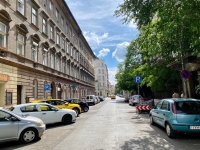 Budapest belvárosában nagyon világos, kedvező árú garzonlakás eladó 29,9M